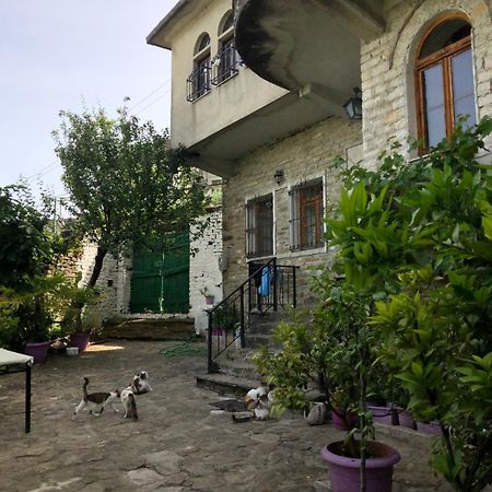 Stone Pazar Guest House Gjirokaster Exterior photo